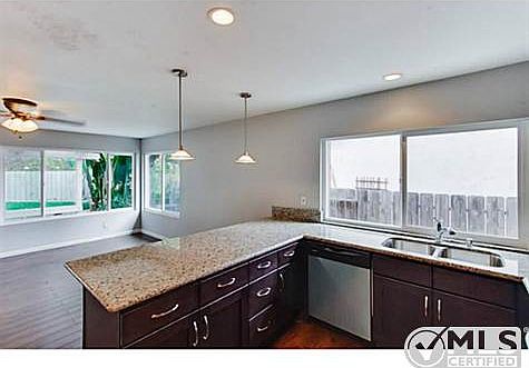 5th image of 1728 Woodbine Pl