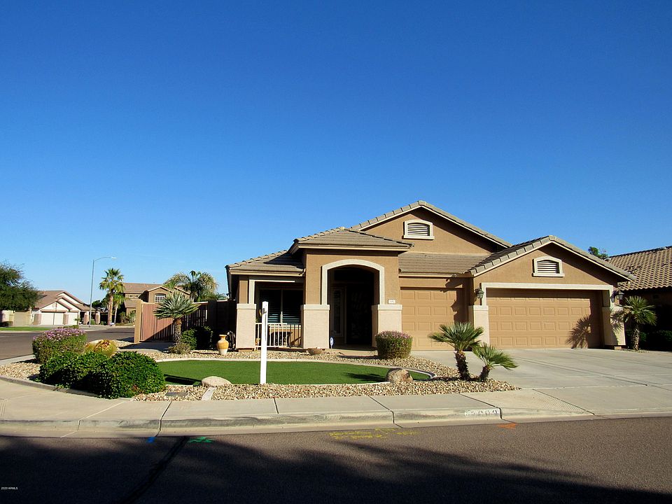 1st image of 7682 W Robin Ln