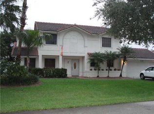 5000 King Arthur Ave, Davie, FL 33331