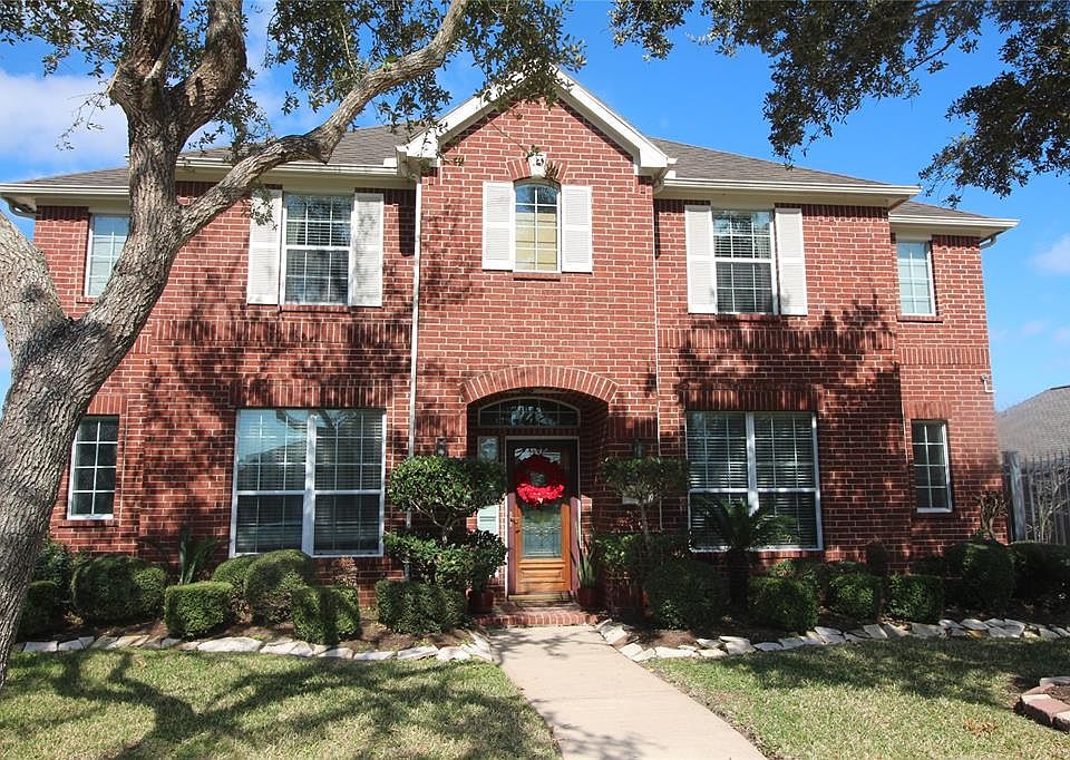 1st image of 2709 Pebble Creek Dr