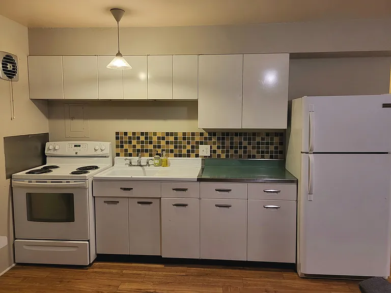 849 N 4th St #201A — Photo 10