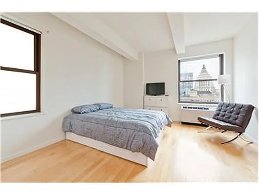 Rented by Douglas Elliman | media 27