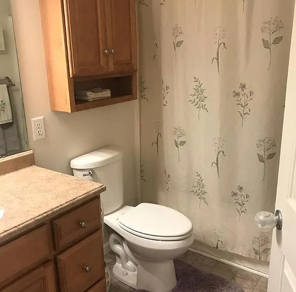 812 Knoll Dr — Photo 9