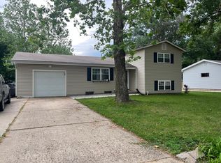 1342 Frontier Way, Emporia, KS 66801