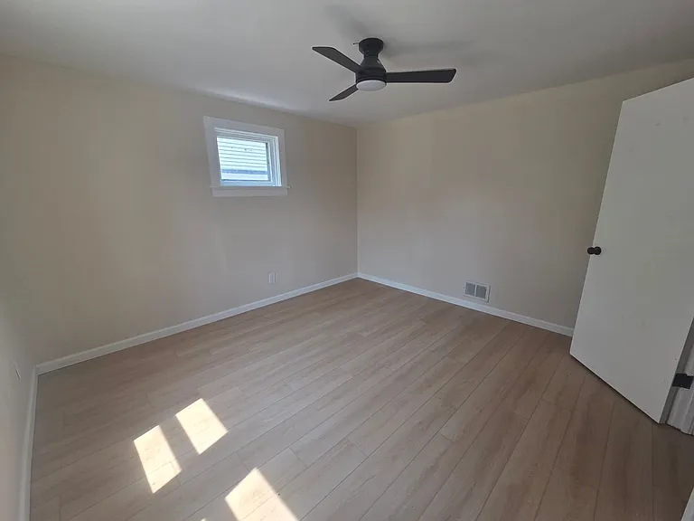 6841 W Fond Du Lac Ave — Photo 5