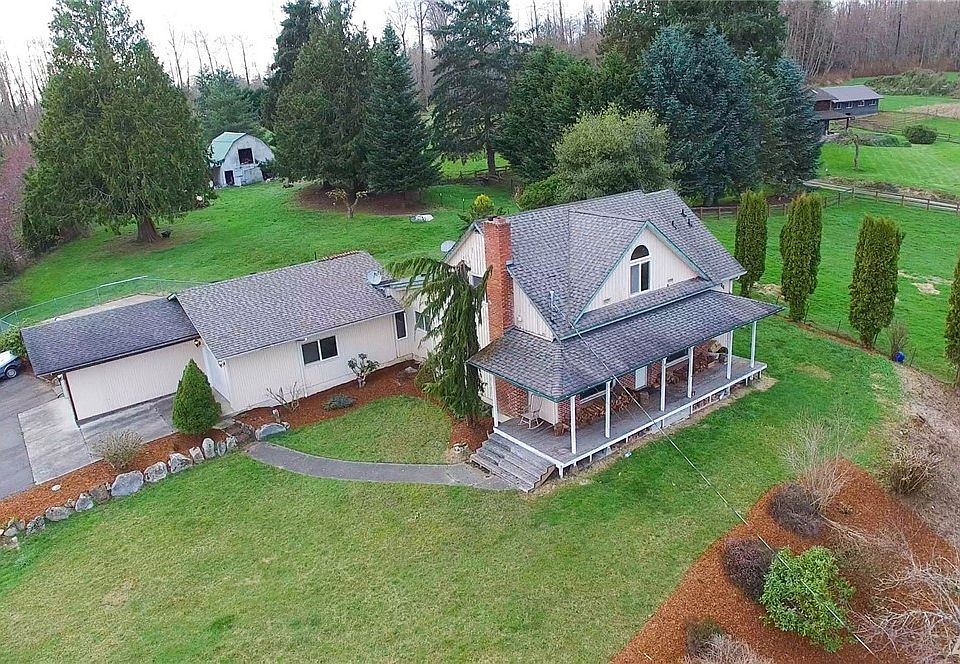 2nd image of 4420 95th Ave NE