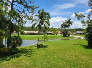 5985 Bloomfield Cir APT D207, Naples, FL 34112