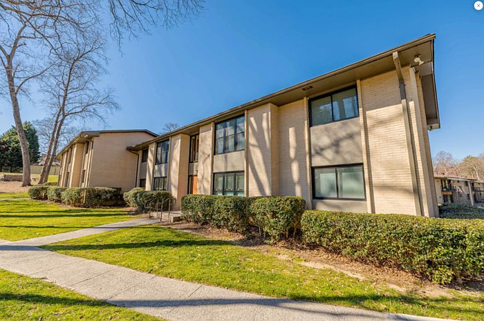 1st image of 1538 Dresden Dr NE APT A