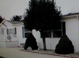 139 Cardinal Dr, Beecher, IL 60401