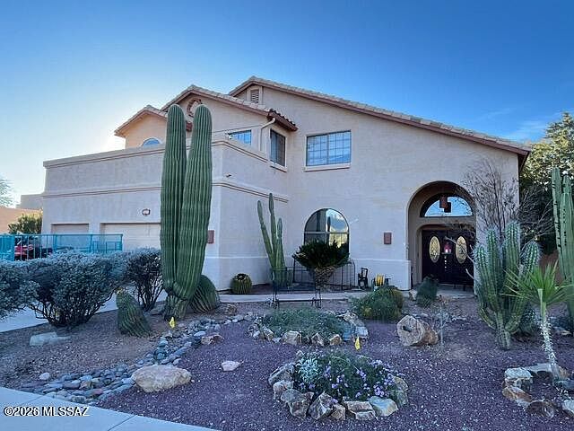 1st image of 12761 N Meadview Way