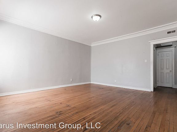 4th image of 6516 S Ellis Ave APT 1N