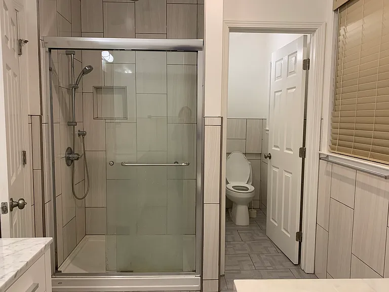 1634 Walnut St — Photo 13