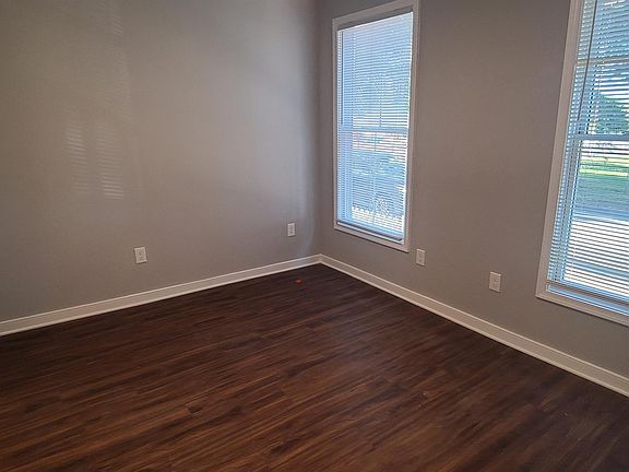 4th image of 517 Catherine St #1