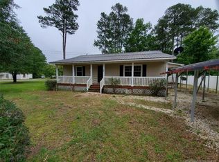 316 Sumner Ave, Roseboro, NC 28382