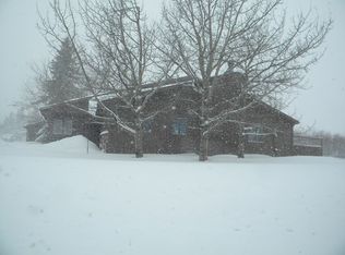 898 Upper Continental Dr APT 2D, Red Lodge, MT 59068