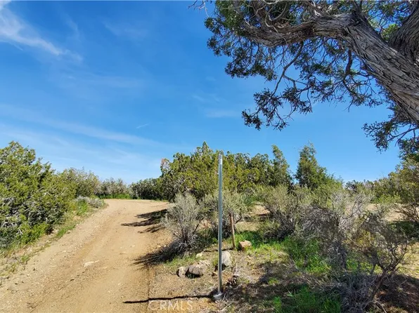 0 Four Winds Rd #&-106, Littlerock, CA 93543