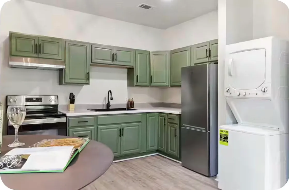 Studio, 600 sqft, $1,300 — Photo 4