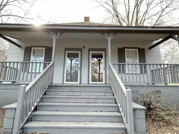 305 Askew Ave, Hogansville, GA 30230