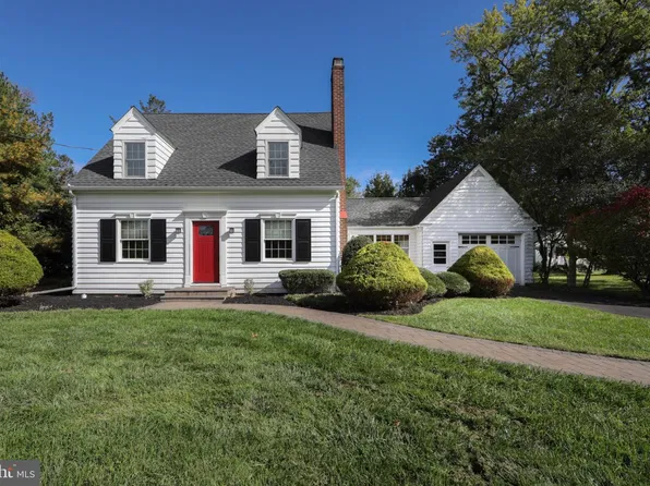 157 Elm St, Woodstown, NJ 08098