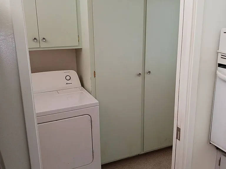 1111 McClaren Dr — Photo 13