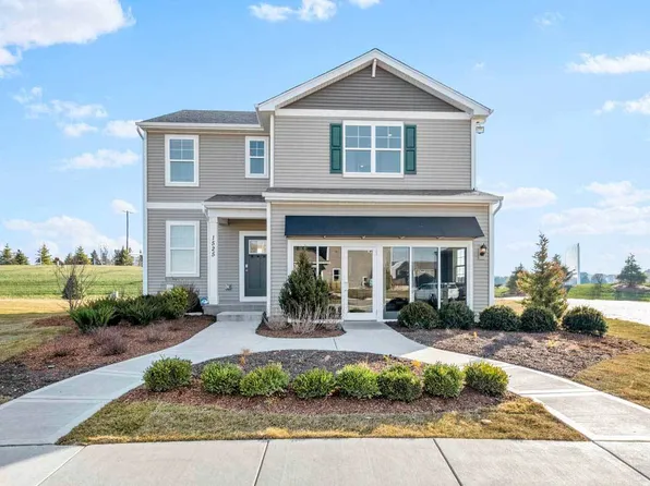 1525 Bayberry Ln, Hampshire, IL 60140