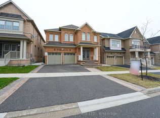 32 Fallmeadow Cir, Brampton, ON L6Y0Y8