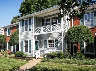 8310 Chippenham Ln, Charlotte, NC 28277