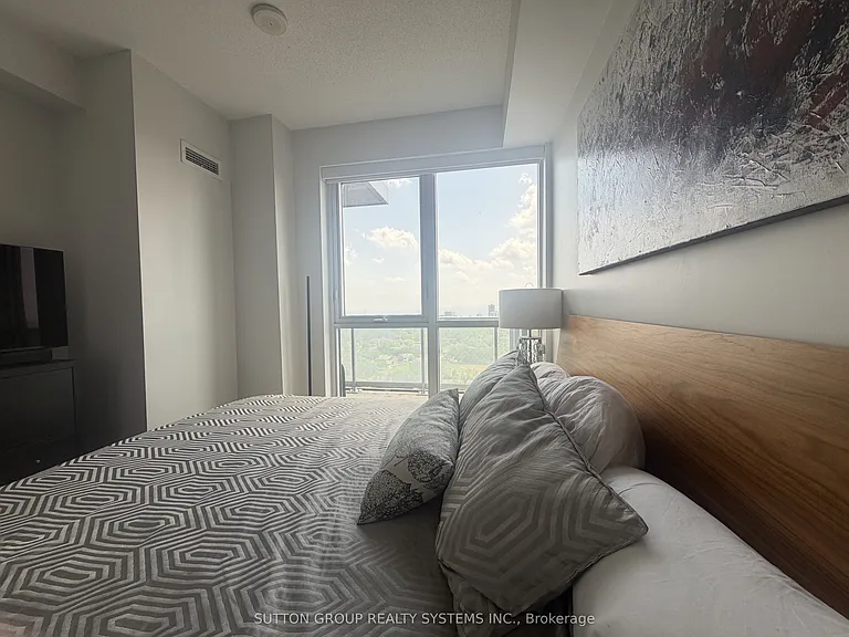 2087 Fairview St #2203 — Photo 9