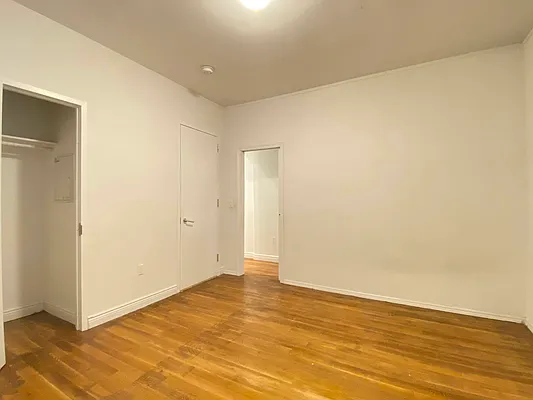 Rented by Portman Realty Corp | media 31
