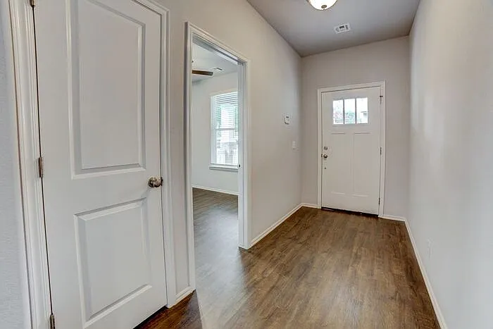 1127 N Boston Ave — Photo 8