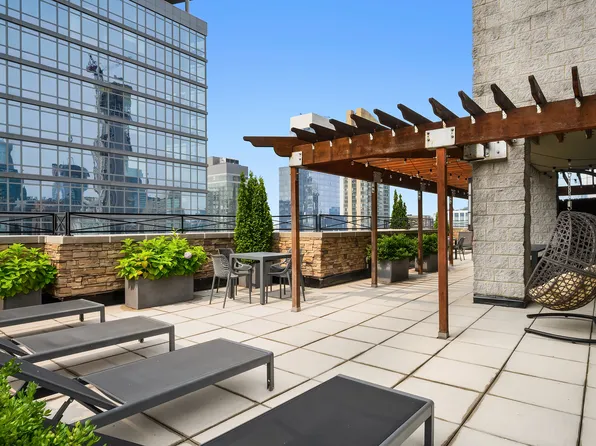 35 West 33rd Street image 20 of 25