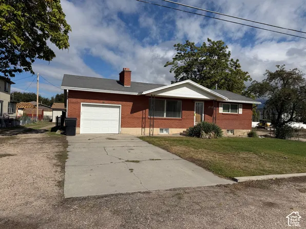 2926 W 1900 N, Plain City, UT 84404