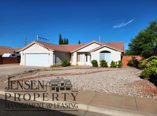 74 S 320 E, Ivins, UT 84738