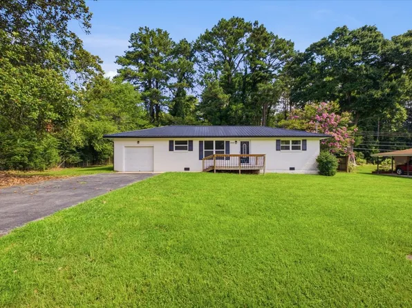 241 Hiawatha Cir, Chickamauga, GA 30707