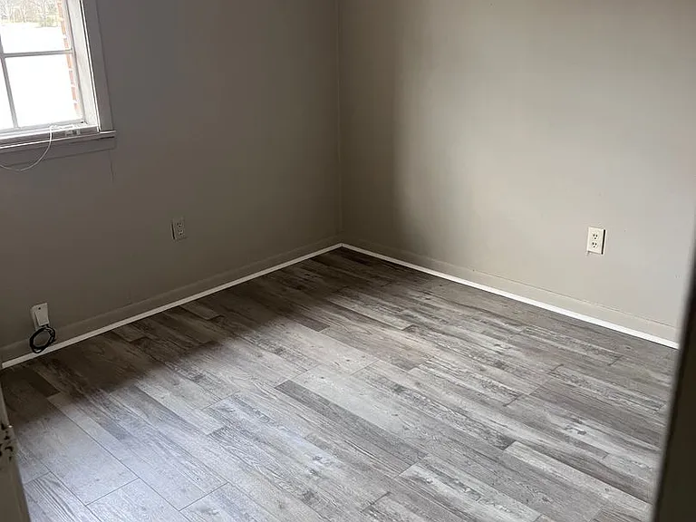 235 Pinecrest Ave #7 — Photo 10