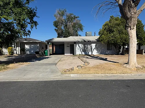 44333 Elm Ave Photo 1