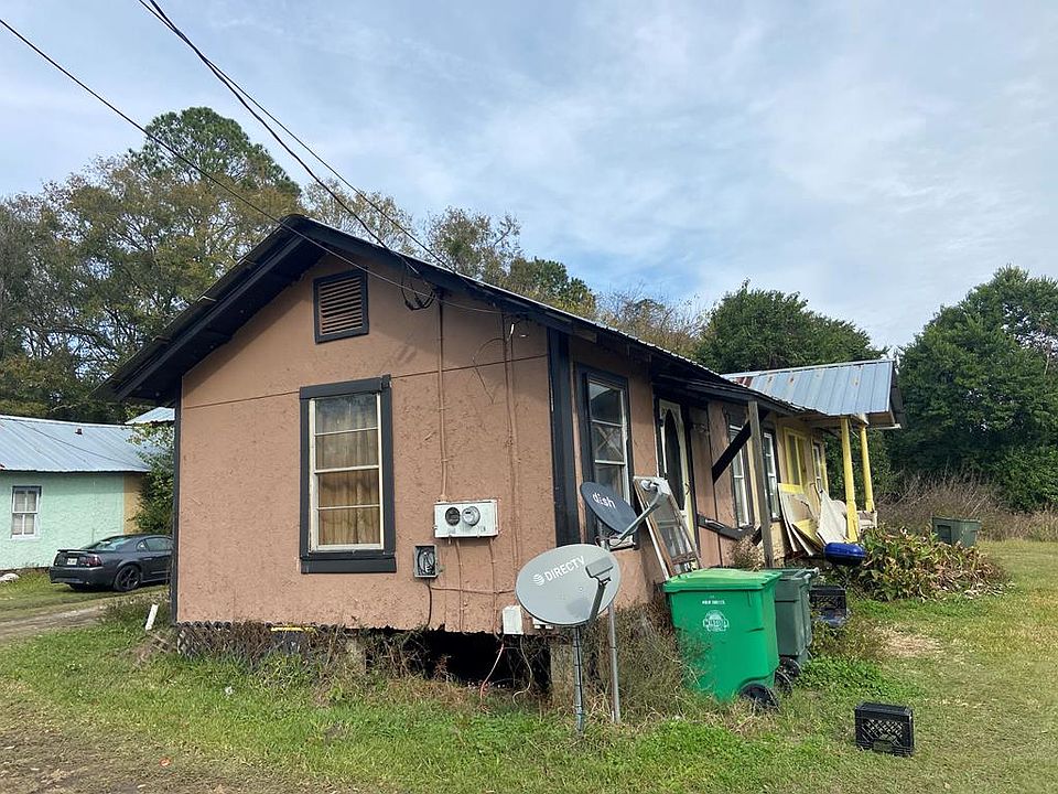 1st image of 737 S Troup St