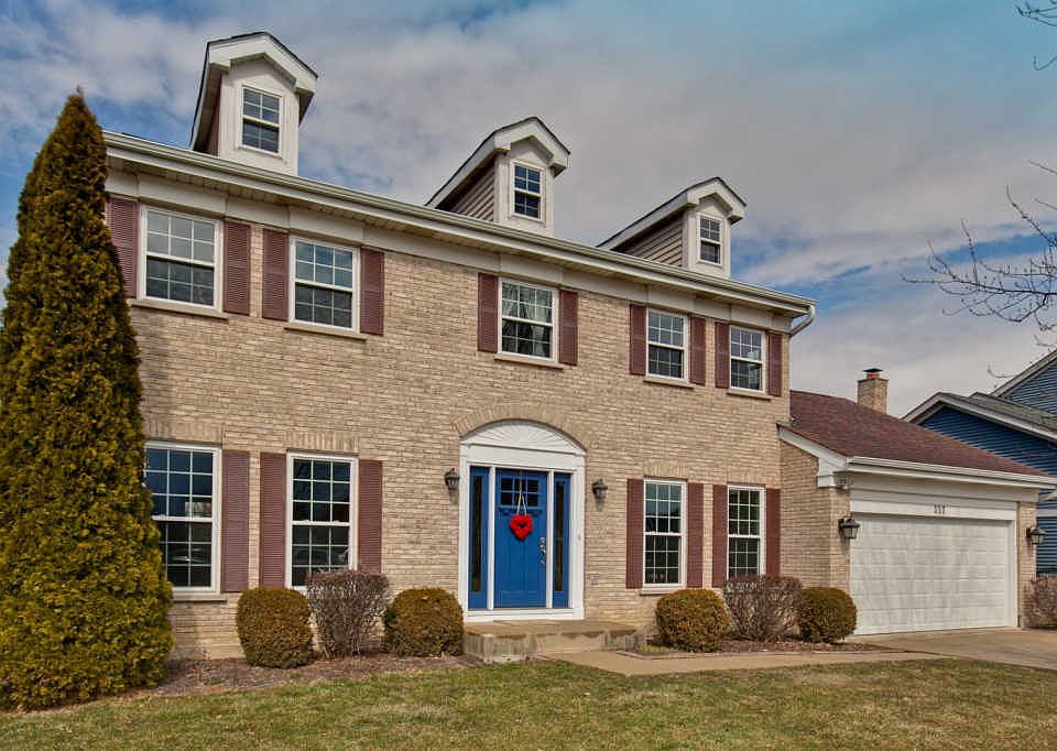 1st image of 357 W Hampshire Dr