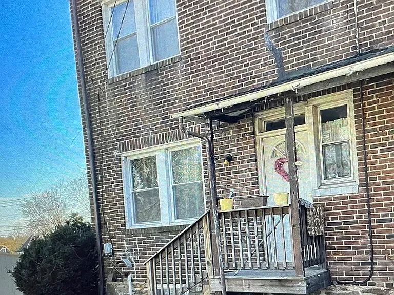 2804 E Cold Spring Ln — Photo 6