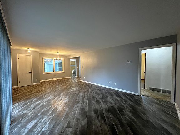 5th image of 416 Ohio Dr