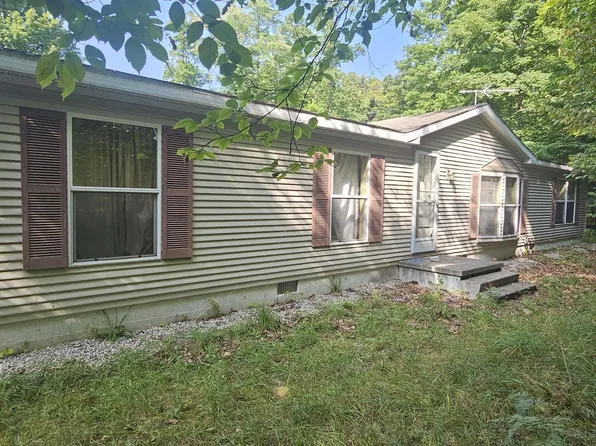 4882 Norton Rd, Grawn, MI 49637