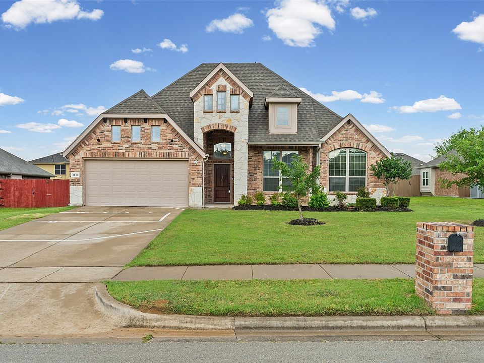 1st image of 1112 Ethan Dr