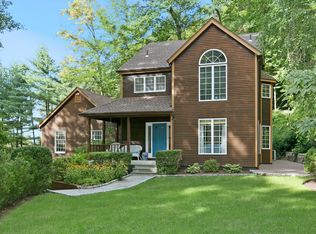 12 Knob Hl, Putnam Valley, NY 10579