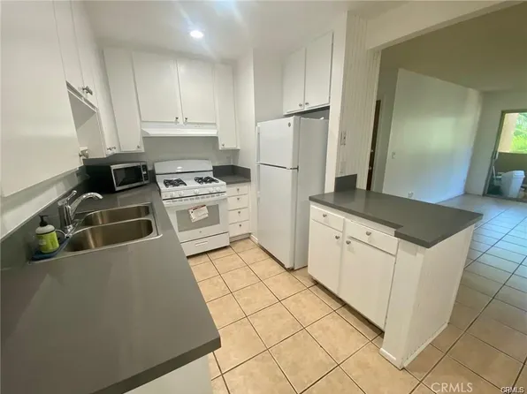 1101 W Macarthur Blvd Unit 296, Santa Ana, CA 92707