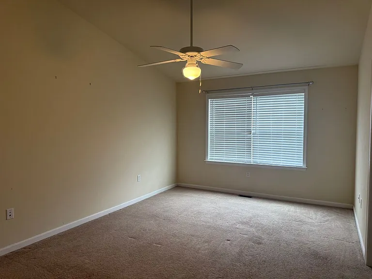 16 Brook Side Dr — Photo 8