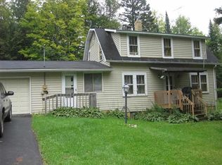 158 Memory Ln, Fence, WI 54120