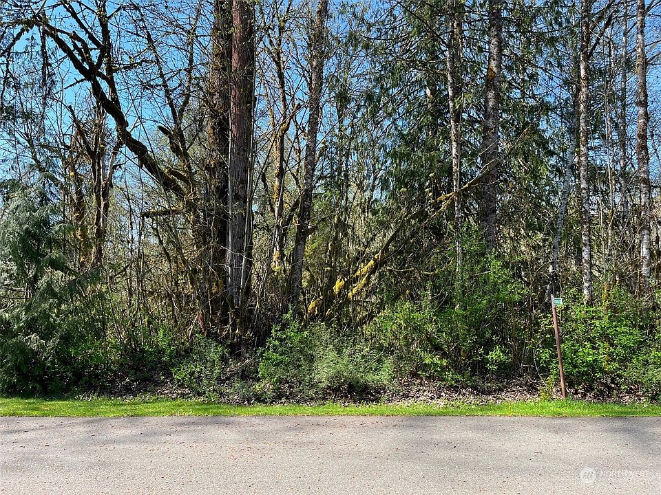 2nd image of 11036 Shuksan Rim Drive