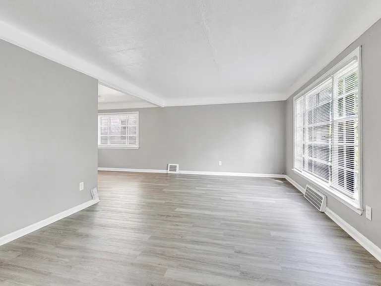 4241 Bayard Rd — Photo 8