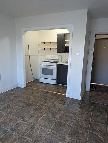 814 7th St Photo 1