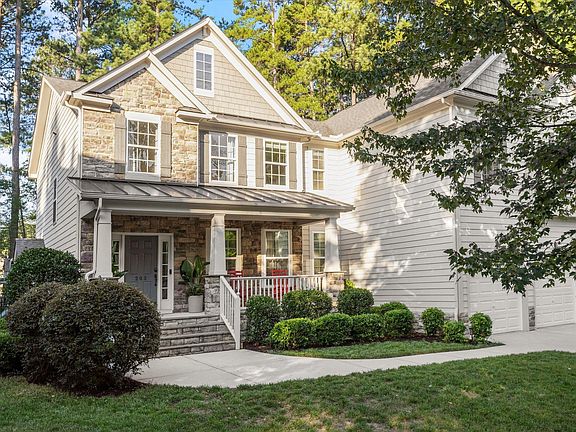 2nd image of 203 Musket Ln